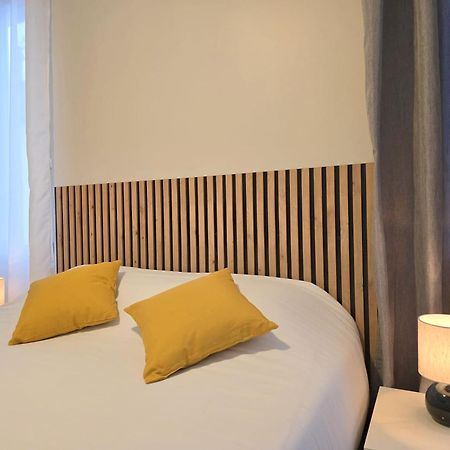 Trianon Saint Ouen Hotel ภายนอก รูปภาพ
